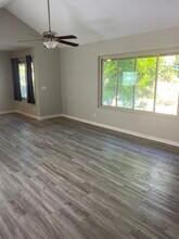 355 Windy Ln in Vista, CA - Building Photo - Building Photo