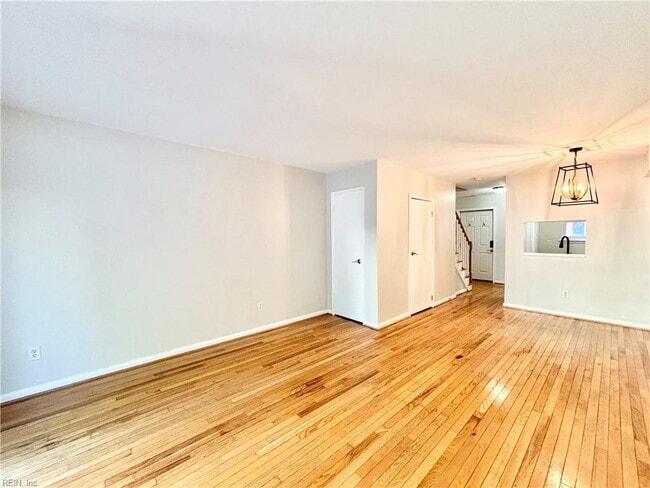 1268 Little Bay Ave in Norfolk, VA - Building Photo - Building Photo