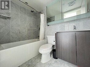 70 Queens Wharf Rd in Toronto, ON - Building Photo - Building Photo