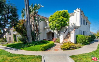 203 S Detroit St in Los Angeles, CA - Building Photo