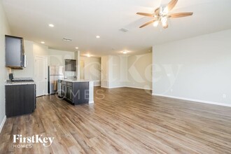 384 W Powell Dr in Queen Creek, AZ - Building Photo - Building Photo