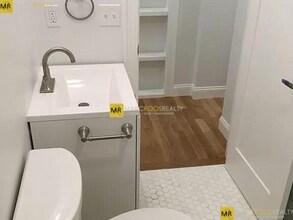 493 Beacon St in Boston, MA - Building Photo - Building Photo