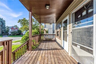 4780 Burleigh Rd-Unit -1/DN in Garfield Heights, OH - Building Photo - Building Photo