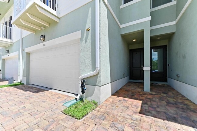 11965 Park Central in Royal Palm Beach, FL - Building Photo - Building Photo