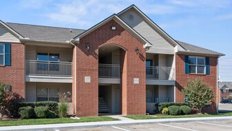 Chapel Ridge of Gallatin Apartments