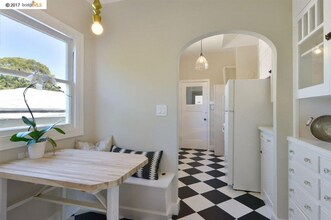 4121 Greenwood Ave in Oakland, CA - Building Photo - Building Photo