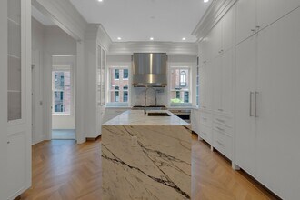 352 Marlborough St in Boston, MA - Building Photo - Building Photo
