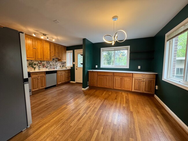 property at 130 Cambridge Rd