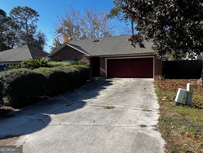 property at 109 Clinton Ct