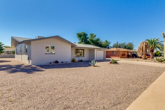 5333 E Adobe Rd in Mesa, AZ - Building Photo - Building Photo
