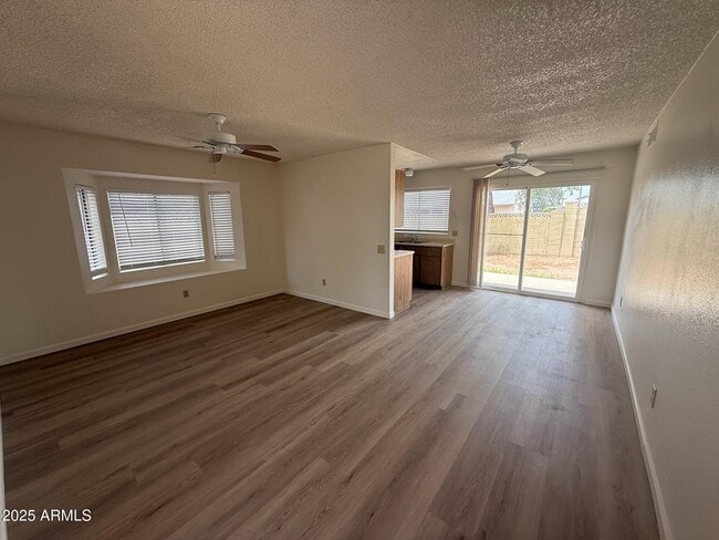 3124 W Mohawk Ln in Phoenix, AZ - Building Photo - Building Photo