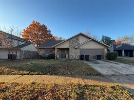 2905 Woodlark Dr in Fort Worth, TX - Building Photo
