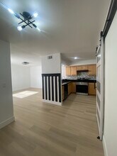 4248 Tara Ave in Las Vegas, NV - Building Photo - Building Photo