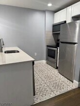 336 E Westfield Ave in Roselle Park, NJ - Building Photo - Building Photo