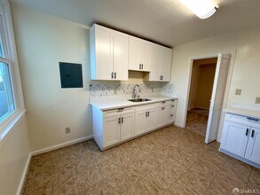 106 Caselli Ave in San Francisco, CA - Building Photo - Building Photo