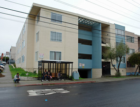 1260 Edgeworth Ave in Daly City, CA - Building Photo - Building Photo