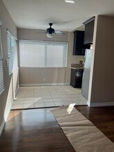 2433 W Imperial Hwy, Unit 1 in Inglewood, CA - Building Photo - Building Photo