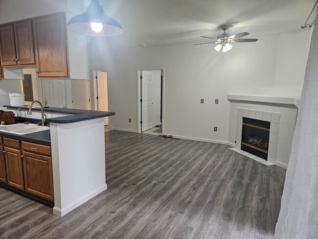 5575 W 76th Ave, Unit 101 in Arvada, CO - Building Photo - Building Photo