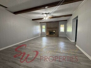 207 Sharp Dr in Stephenville, TX - Building Photo - Building Photo
