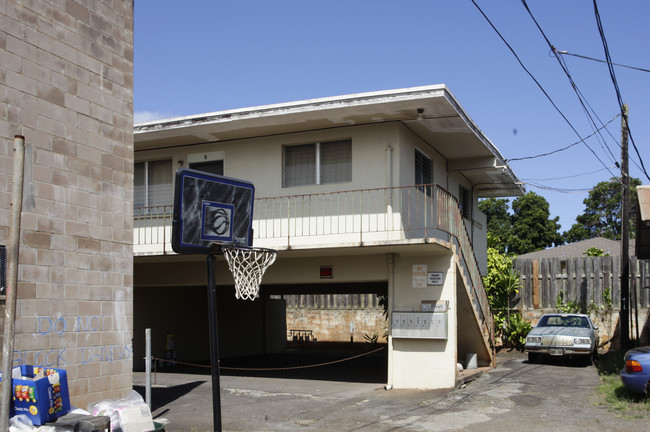 922 Palm Pl in Wahiawa, HI - Foto de edificio - Building Photo