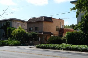 315 El Camino Real Apartments