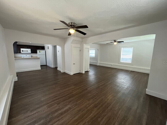714 S Thomas Ave in Springfield, MO - Building Photo - Building Photo