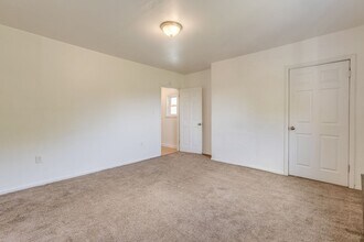 606 Chess St in Pittsburgh, PA - Building Photo - Building Photo