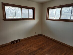 10220 W Montana Ave in West Allis, WI - Building Photo - Building Photo