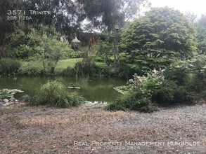 3571 Trinity St-Unit -#C in Eureka, CA - Building Photo - Building Photo