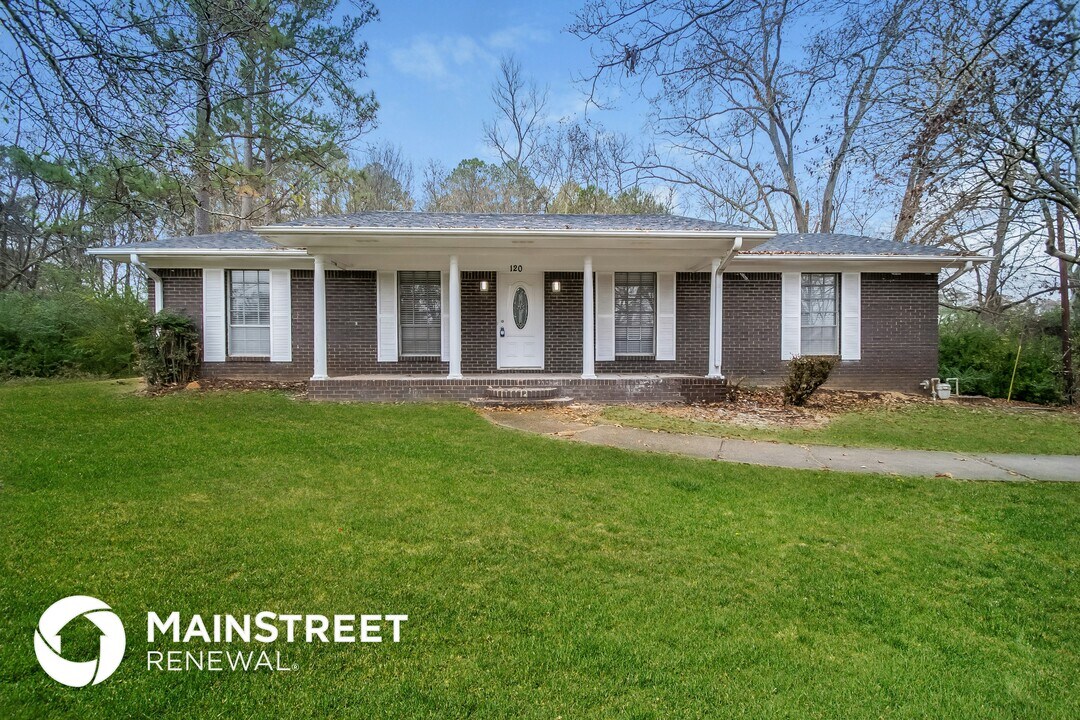 120 Dewberry Ln in Birmingham, AL - Foto de edificio