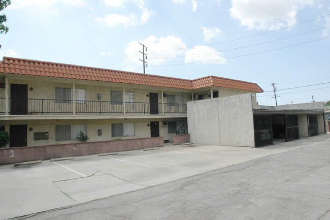 309 S Del Mar Ave in San Gabriel, CA - Foto de edificio - Building Photo