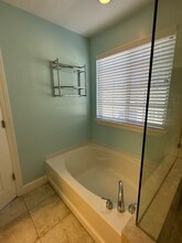 587 Wyngate Pointe Ln in Draper, UT - Building Photo - Building Photo