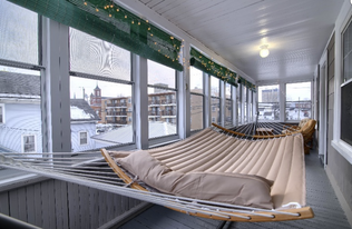 68 walnut st, Unit 1S in Manchester, NH - Building Photo