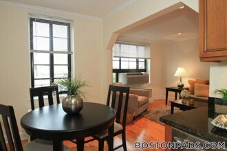 60 Brattle St, Unit 701 in Cambridge, MA - Building Photo - Building Photo