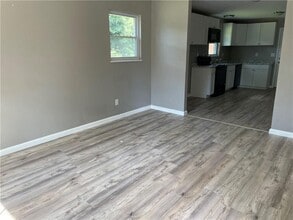 22 Fox Hall Dr in Douglasville, GA - Foto de edificio - Building Photo