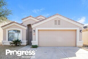 12417 W Mandalay Ln in El Mirage, AZ - Building Photo