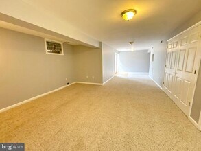 317 Jackson Dr in Berryville, VA - Building Photo - Building Photo