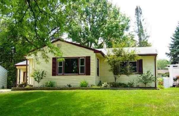 property at 2617 E Lombard St