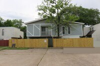 1802 Potomac Pl, Unit A