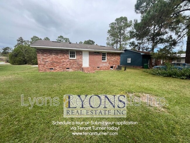800 Ponderosa Dr in Valdosta, GA - Building Photo - Building Photo