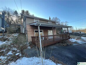 3790 Redbud Dr in Northampton, PA - Building Photo - Building Photo