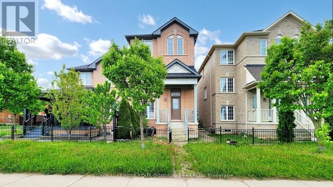 property at 44 Old Oak Ln