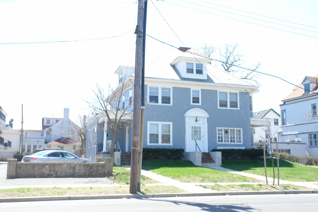 508 6th Ave in Asbury Park, NJ - Building Photo