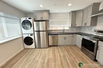 713 Pepper Dr in San Bruno, CA - Building Photo - Building Photo