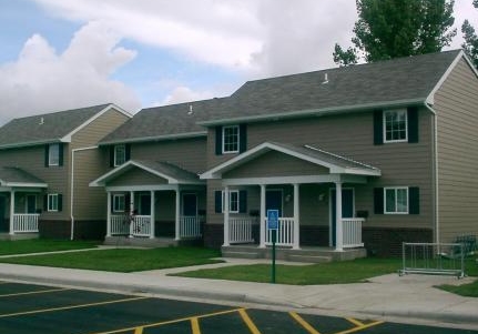 Jefferson Court in Watertown, SD - Foto de edificio