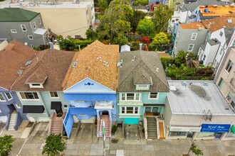 1128 Irving St in San Francisco, CA - Building Photo - Building Photo