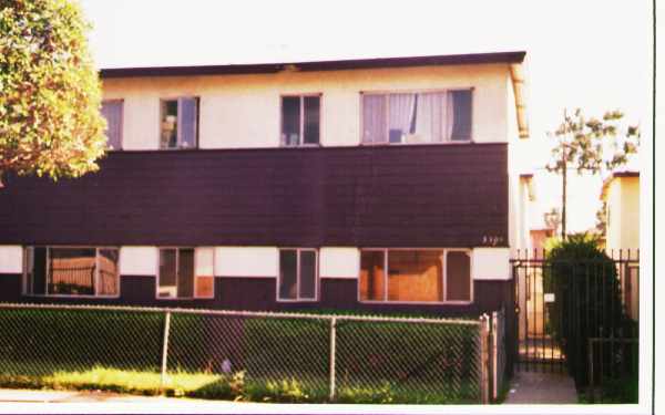 3308 Lawrence St in Inglewood, CA - Building Photo