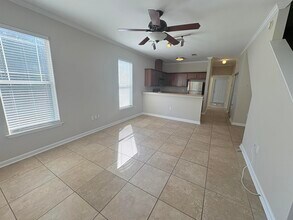 2400 Fred Smith Rd in Tallahassee, FL - Building Photo - Building Photo