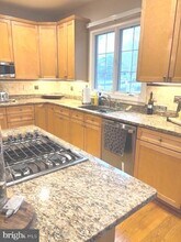 5924 Chesterbrook Rd in McLean, VA - Building Photo - Building Photo