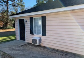 63 Harry Ave in Sumter, SC - Building Photo